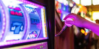 toto play user Mobile user and Brand